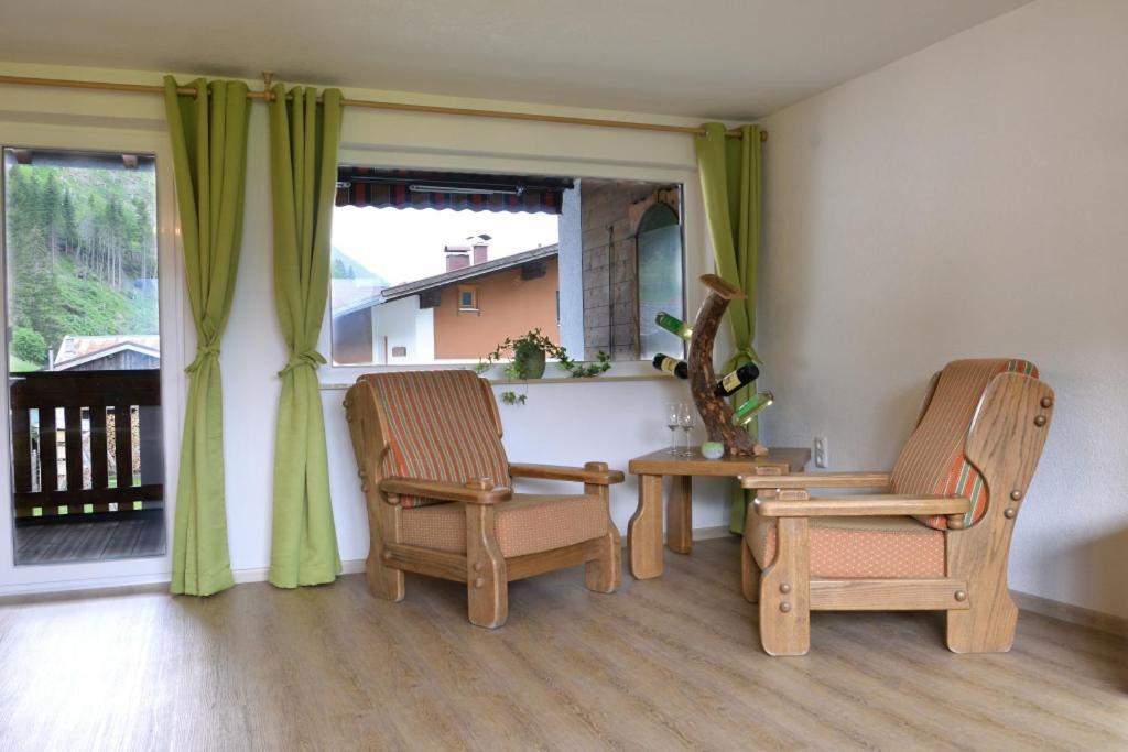 Häselgehr Ferienhaus Wolf מראה חיצוני תמונה